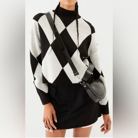 H&M Jacquard knit sweater black and white NWT - Picture 1 of 9